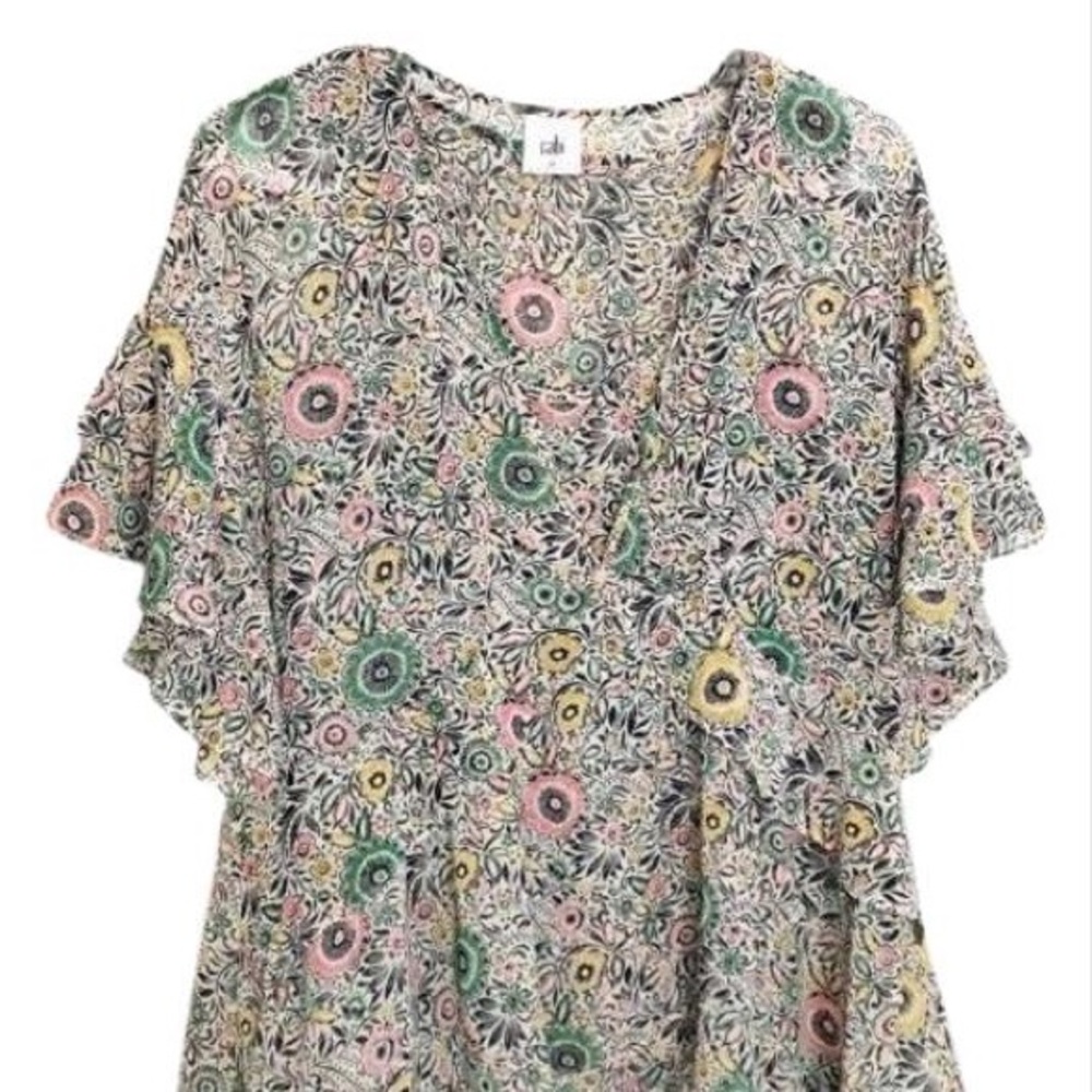 ✨ NWOT Cabi Tan Poets Blouse 5344 Folklore Floral